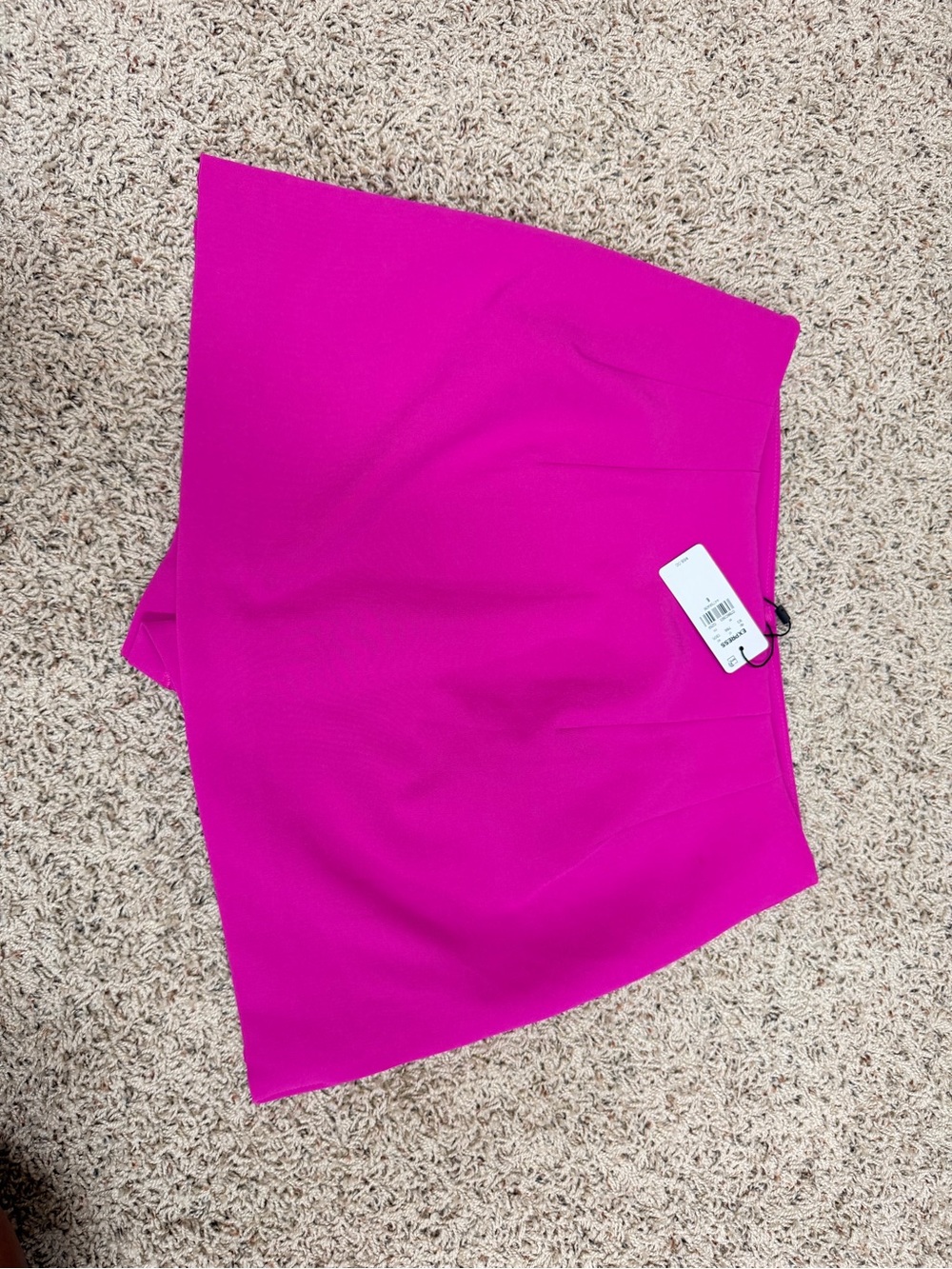 Express Bright Fuchsia Women's Skort - Picture 6 of 6